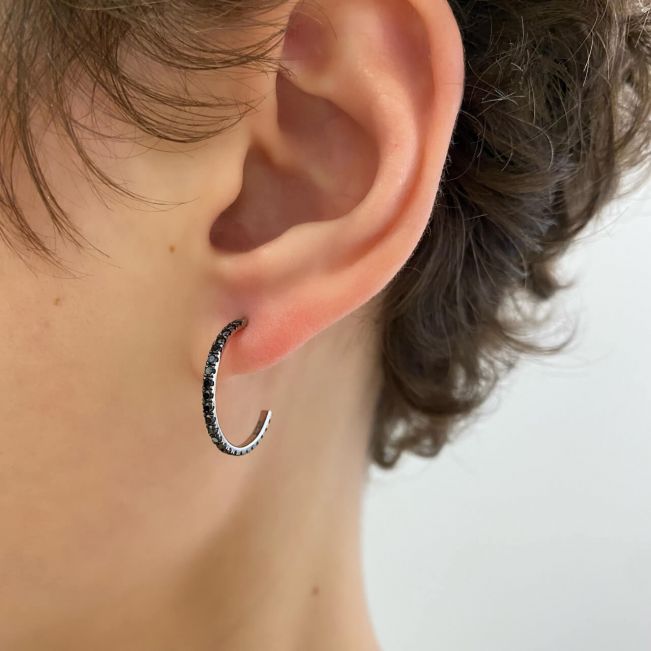 Black Diamond Hoop Earrings in White Gold - Photo 2